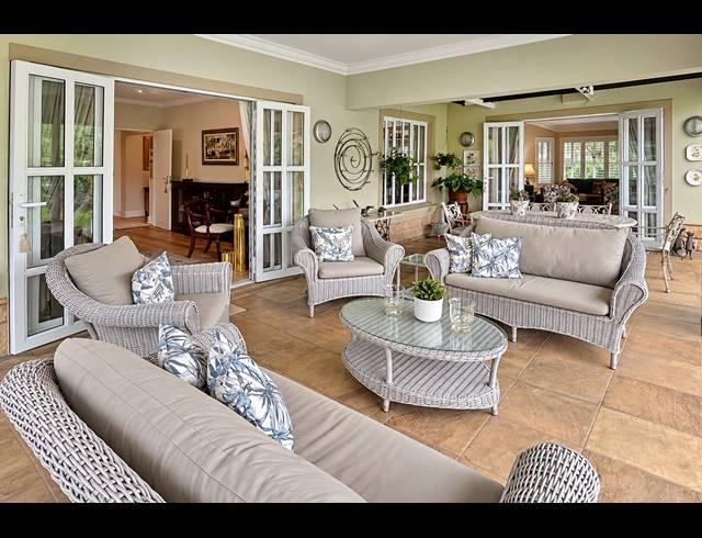 2 BEDROOM RETIREMENT UNIT FOR SALE IN WATERFALL HILLS MATURE LIFESTYLE ESTATE